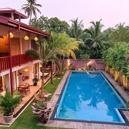 Sri Palms Bed & Breakfast Kosgoda Ngoại thất bức ảnh
