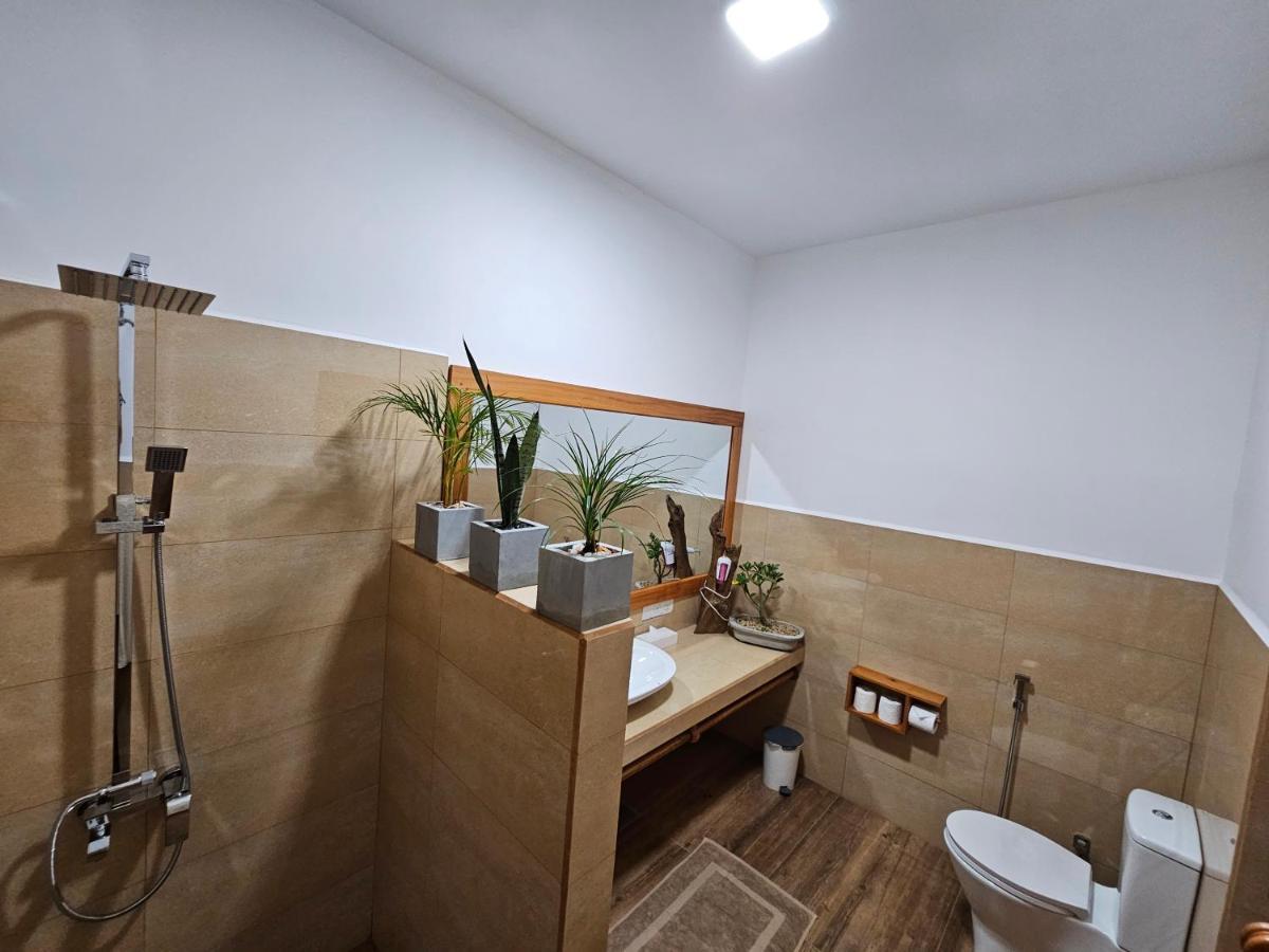 Sri Palms Bed & Breakfast Kosgoda Ngoại thất bức ảnh